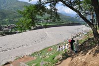 Save the Children y PLAN alertan del riesgo que sufren los niños en las evacuaciones tras las inundaciones en Paquistán