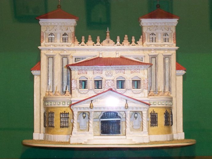 Maqueta del antiguo Teatro Pradera de Valladolid, que estuvo situado en el Campo