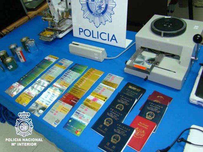 Material incautado en la operación