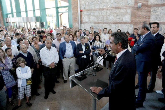 Revilla en la inauguración de la exposición