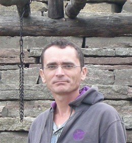 El profesor de Microbiología de la ULL se une a los 400 investigadores de la exp