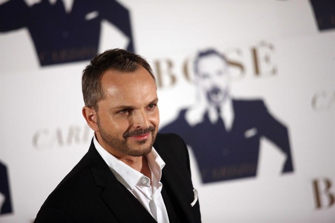 El Cantante Miguel Bosé