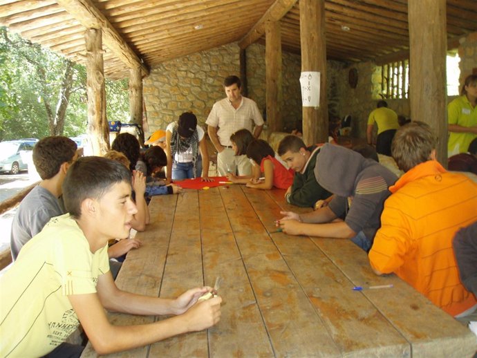 Participantes en el aula de la naturaleza de Tejadillos