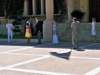 Michelle Obama y su hija Sasha finalizan sus vacaciones en España tras almorzar con los Reyes en Palma