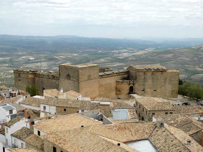 Imagen castillo de Sabiote (Jaén)