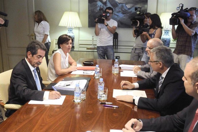 Revilla y Gorostiaga con Blanco en el Ministerio