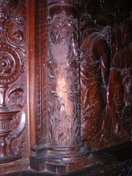 imagen de la cajonería restaurada