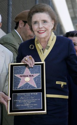 La actriz Patricia Neal muere a 84 años