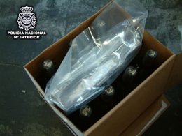 Aspecto que presentaba el hachís camuflado en las botellas de vino