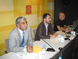 De izquierda a derecha, el cónsul general de Pakistán en Catalunya, Ayaz Hussain