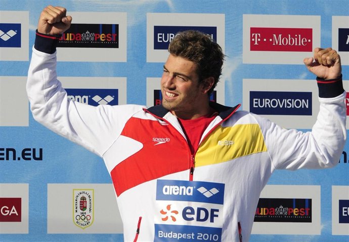 Rafa Muñoz en lo alto del podio