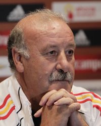 Fútbol/Selección.- Del Bosque: "Debemos mantener nuestro matrimonio con la sociedad española"