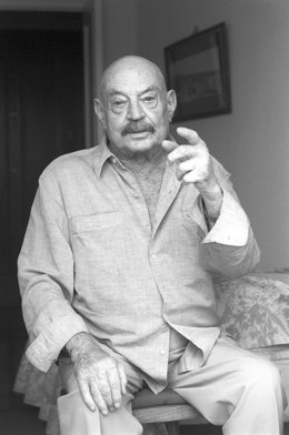 El poeta José Hierro