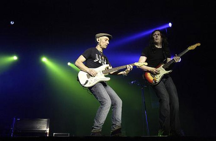 Fito, mientres un actuación.