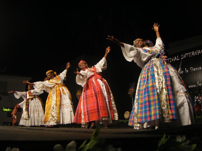 Actuación del grupo de Martinica