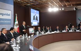 Felipe Calderón, presidente de México, encabeza la mesa del Diálogo por la Segur