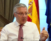 Blanco: me "mosquea" tanta "desconfianza" del PP en materia antiterrorista