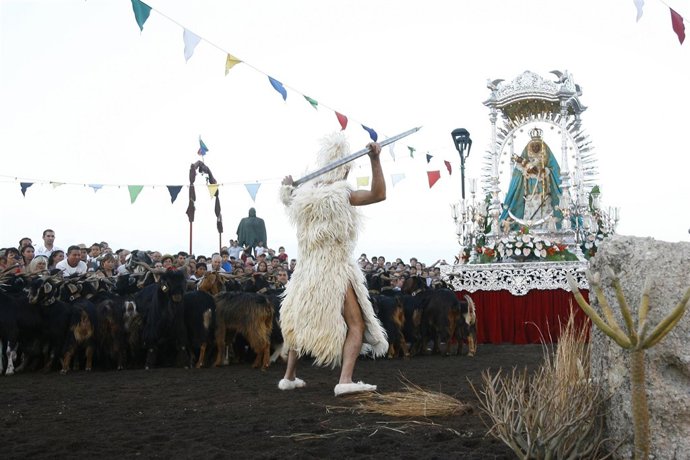 Momento de 'El hallazgo de la Virgen'
