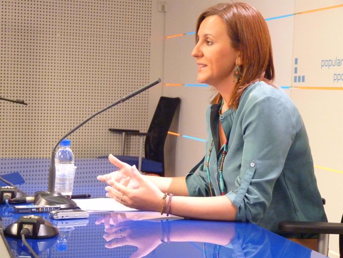 María José Catalá en la rueda de prensa