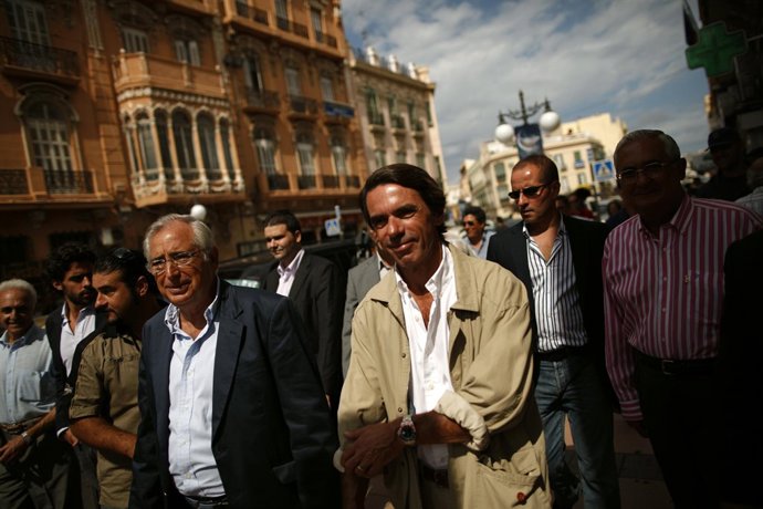 Aznar visita la ciudad de Melilla