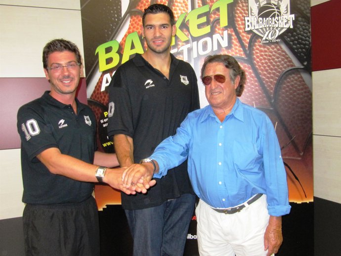 Katsikaris, Arrinda y Mavroeidis