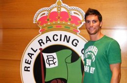 Adrián González, nuevo jugador del Racing de Santander