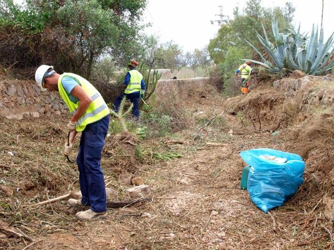 Actuaciones en barrancos en Benicàssim.