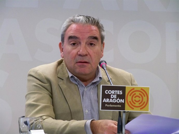 portavoz adjunto del PP, Miguel Navarro