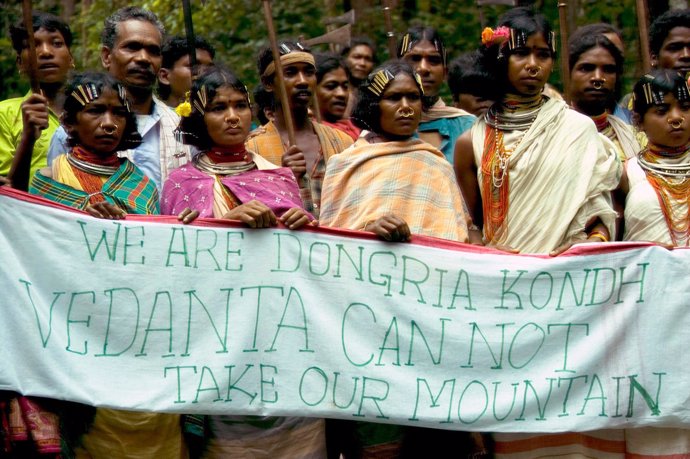 Los Dongria kondh se manifiestan contra Vedanta Resources