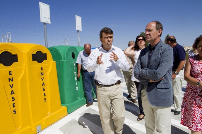 1 Foto JUNTA Nuevo Punto Limpio Aljaraque