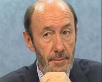 Rubalcaba dice que no viajó a Melilla porque los agentes tienen su apoyo
