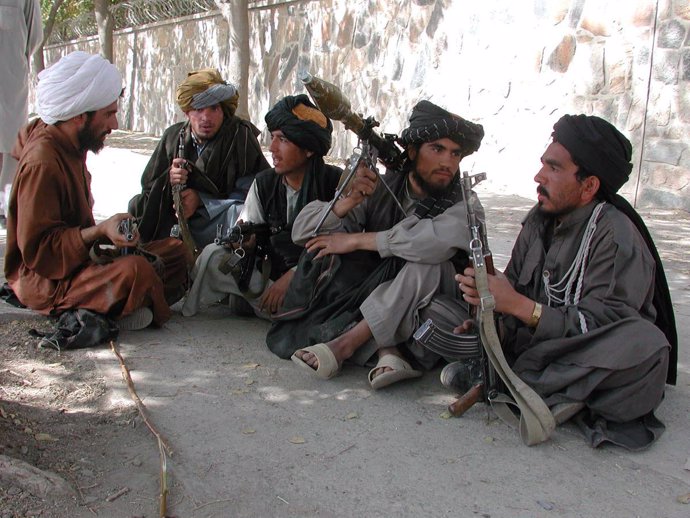 Milicianos taliban
