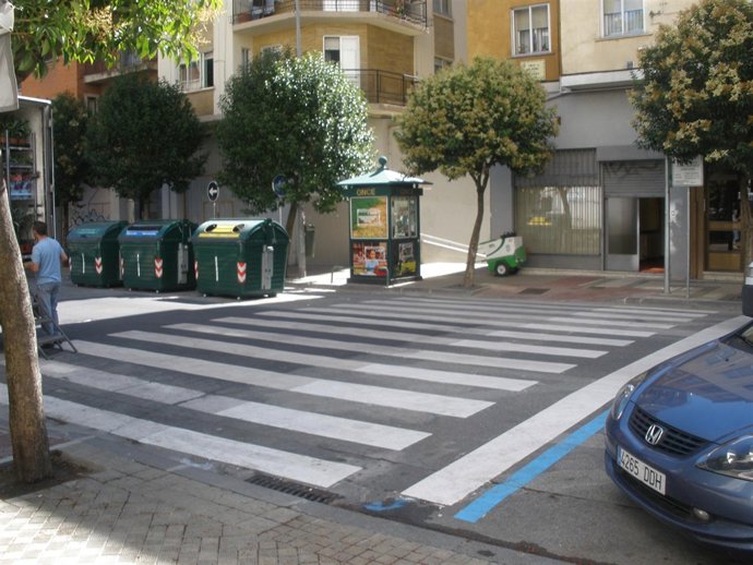 Pamplona amplía 15 pasos de peatones para aumentar laseguridad.
