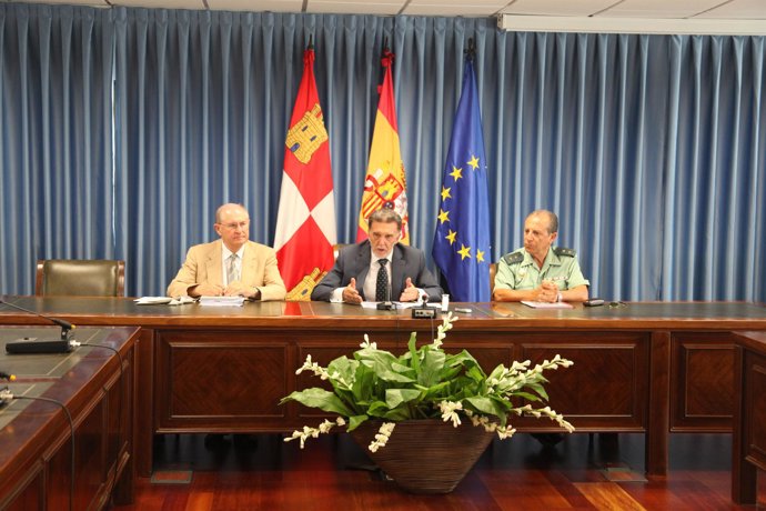 Alejo comparece ante los medios