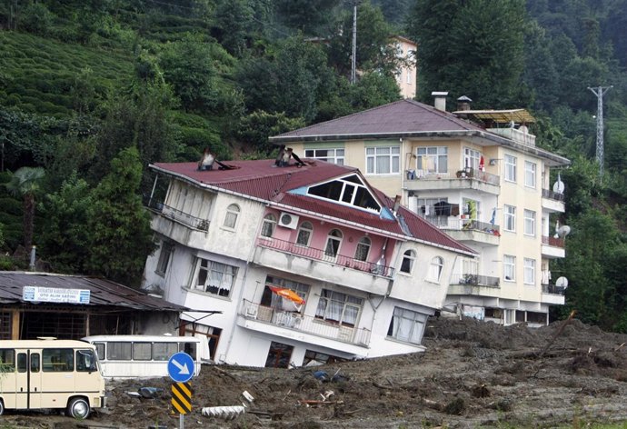 desprendimientos de tierra en Turquía