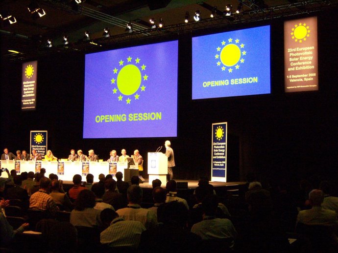 reunión sector fotovoltaico