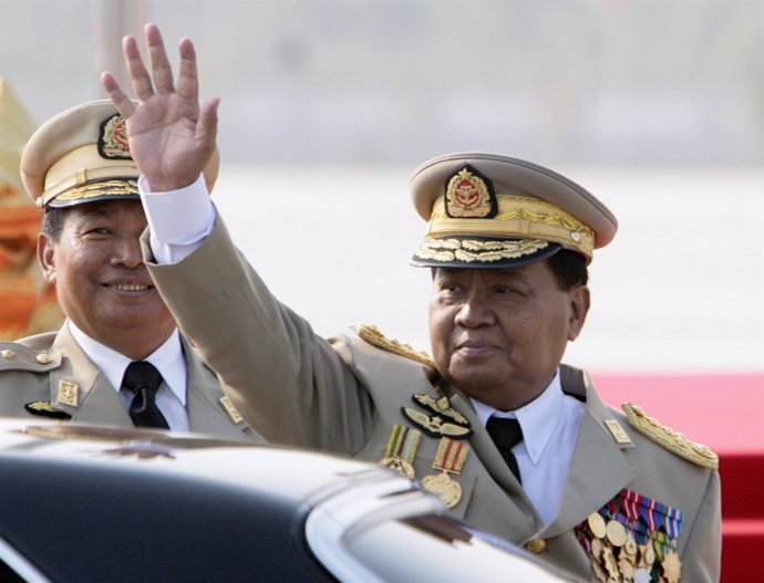 Than Shwe, Líder supremo de la junta militar Birmana (Myanmar)