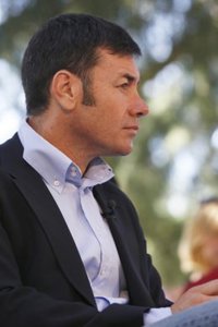 Gómez: "Hay primarias porque Zapatero quiso"