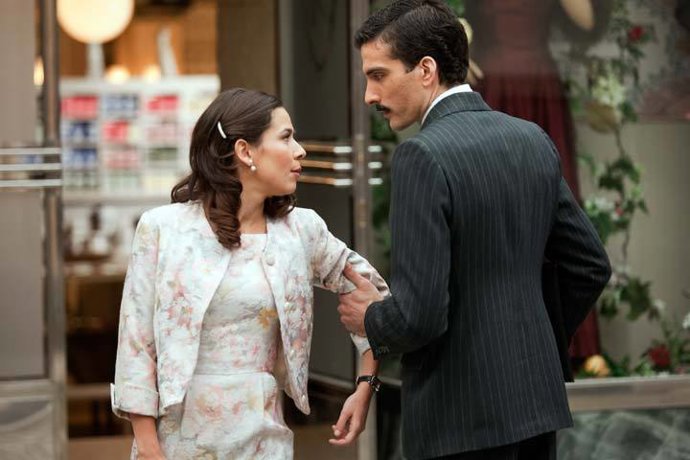 Amar en tiempos revueltos