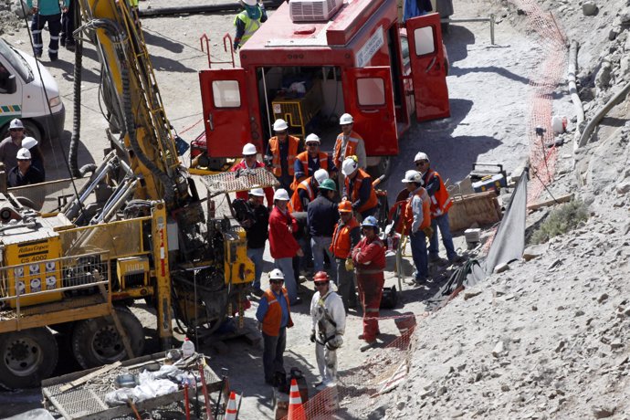 Rescate de los 33 mineros chilenos atrapados
