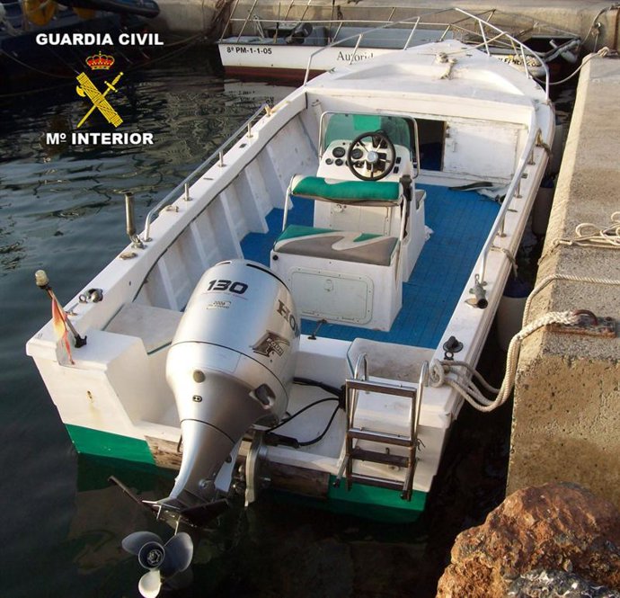 Embarcación de recreo intervenida en la operación