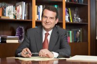 Caballero asegura "garantías suficientes" para que la fábrica de baterías de litio pudiese instalarse en la Plisan