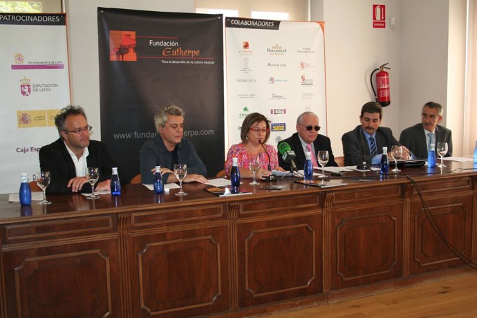 Presentación de las VII Clases Magistrales para Pianistas, Directores y Jóvenes 