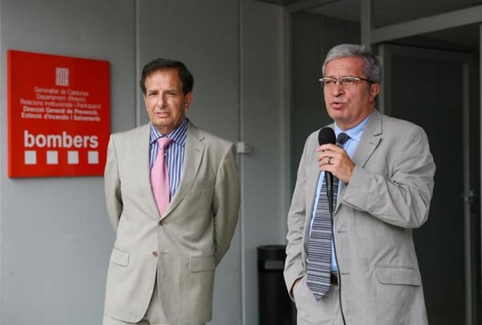 Saura parque de bomberos