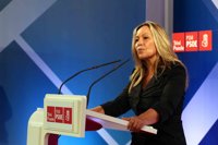 Trinidad Jiménez ya suma el apoyo de la mitad de los diputados del PSOE por Madrid
