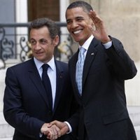 Obama telefonea a Sarkozy para agredecerle su apoyo al proceso de paz