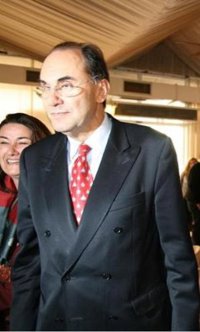 Vidal-Quadras dice que el carbón debe ser apoyado pero que decreto del Gobierno "no es instrumento adecuado"