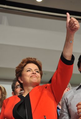 La candidata a la presidencia de Brasil Dilma Rousseff