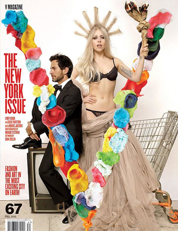 Lady Gaga, portada de la revista 'V' como si fuera la estatua de la libertad 