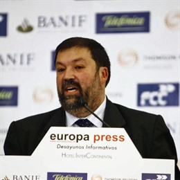 El ministro de Justicia, Francisco Caamaño en un desayuno de Europa Press